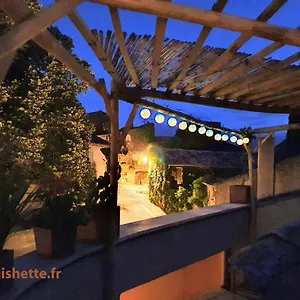  Ferienhaus L'exquishette De Lourmarin, Un Nid Sur Les Toits.