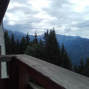 https://le-clos-des-gentianes.hotels-rhonealpes.com